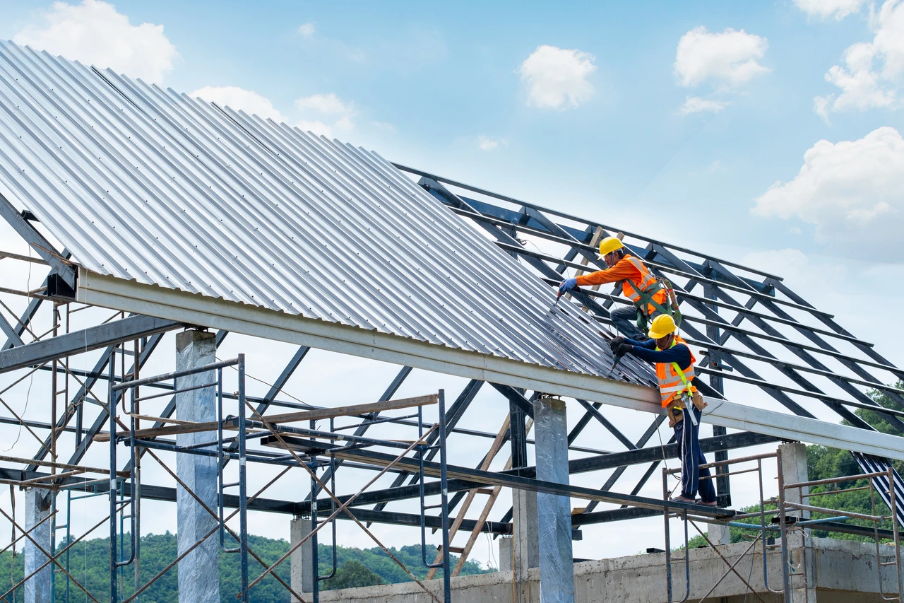 Steel Decking 101: Basic Information About this Steel Material