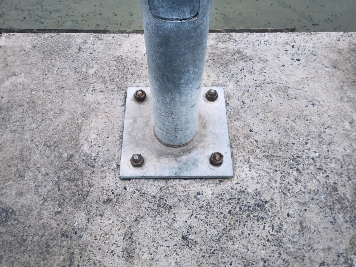 4 Factors in Choosing a Base Plate Cutting Service