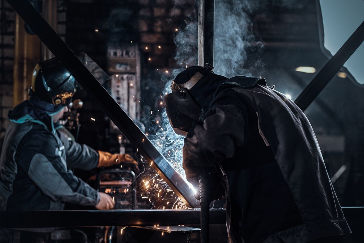 How to Tell if a Metal Fabricator Can Handle Your Project