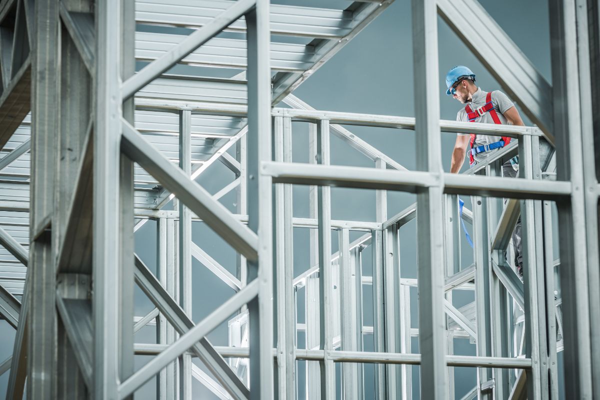 Why Companies Should Use Steel For Constructing Buildings Today