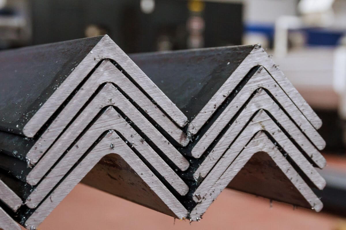 Choosing the Best Angle Bar Supplier in the Philippines