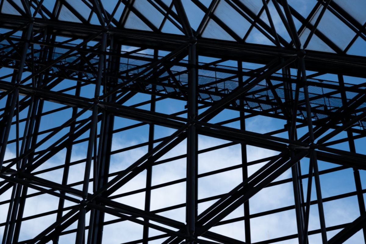 I-beams as primary framework for strong building foundations