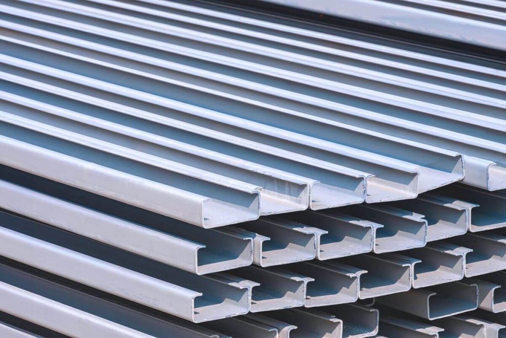 Stacks of steel purlins prepared for large-volume construction and industrial project requirements